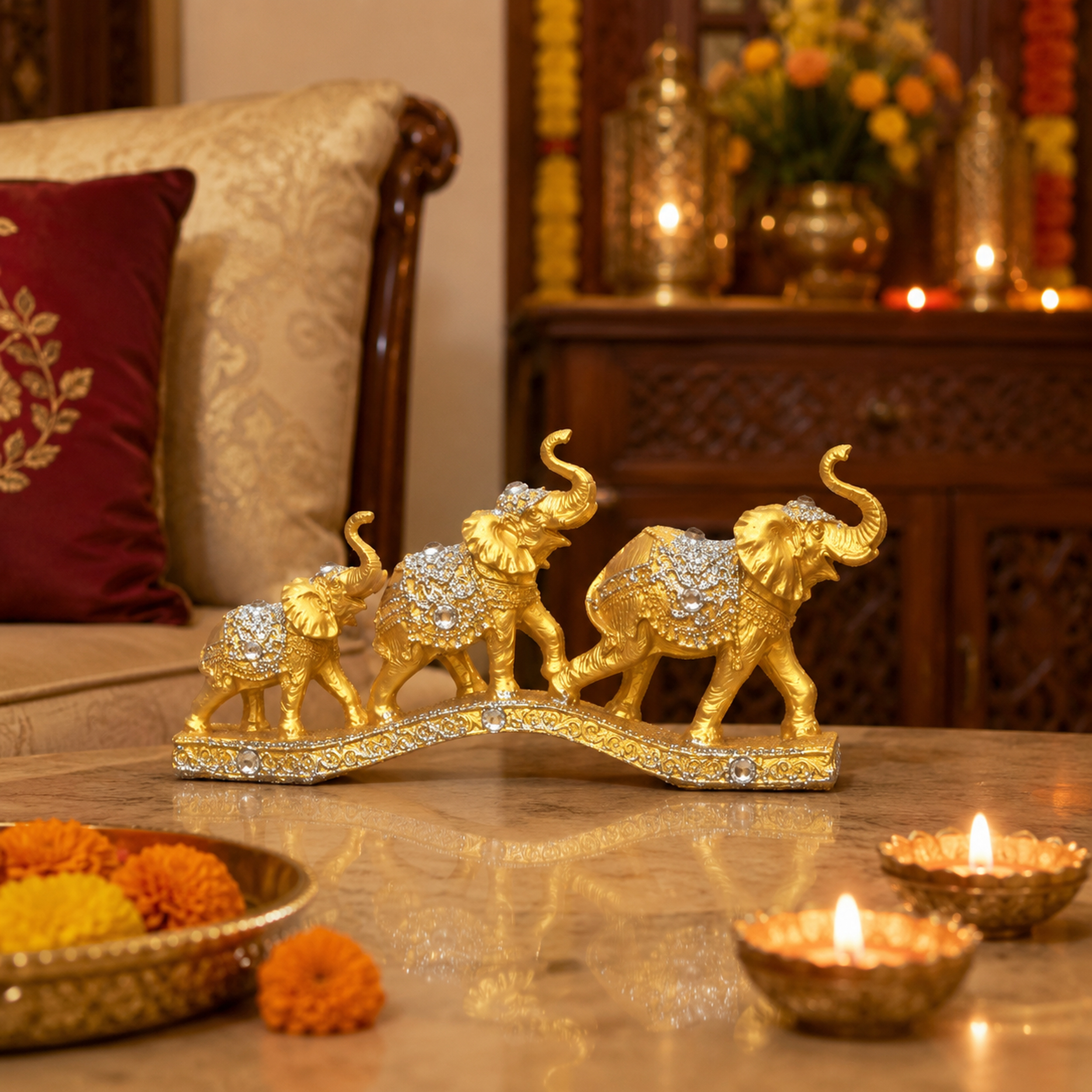 Gold Elephant Family Showpiece, 3 Elephants, Resin, 13 Inch — photo — 7 of 9